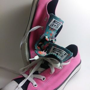 Slightly worn junior girls sneakers